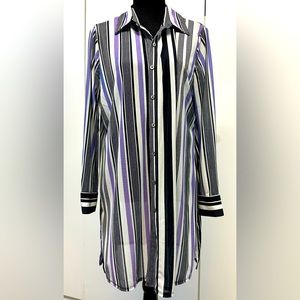 Chico’s Travelers Woman’s Botton Down Tunic - Size 2 - U.S. 12 (Large)